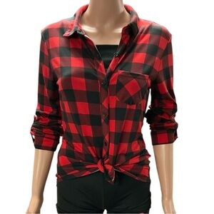 d.n.a couture - NWT - Red and Black 3/4 Sleeve Buffalo Plaid Button Down Shirt